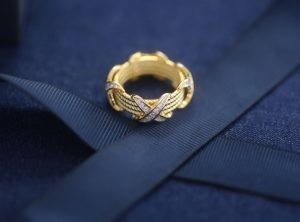 Bom preço ODM 925 Prata 18K Anel Recheado de Ouro Joalharia Zircon Eternity Band on-line