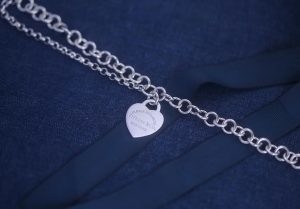 Buen precio CZ Circonia cúbica de plata esterlina joyería personalizada de doble capa brazalete femenino en línea