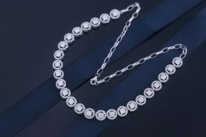 Bon prix S925 Collier de tennis en argent sterling pour cadeau de fiançailles en ligne